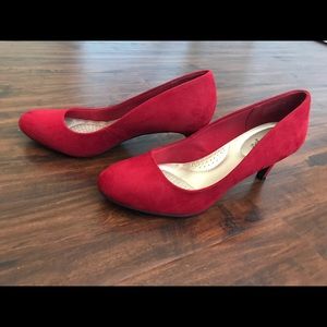 Dexflex comfort red heels